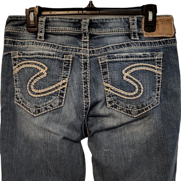 EUC Silver Natsuki Cuffed Denim Capri Jean - Picture 6 of 9